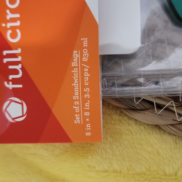 REUSABLE SANDWICH AND SNACK BAGS. - Picture 5 of 9